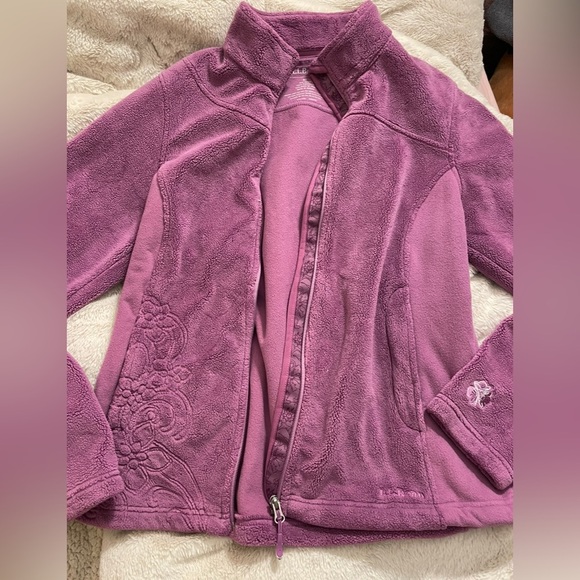 EUC Purple Fleece Floral Embroidered LL Bean Jacket - Picture 1 of 4